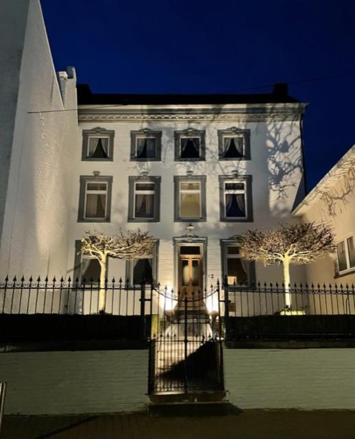 Huis Van Loon ボルフローン エクステリア 写真